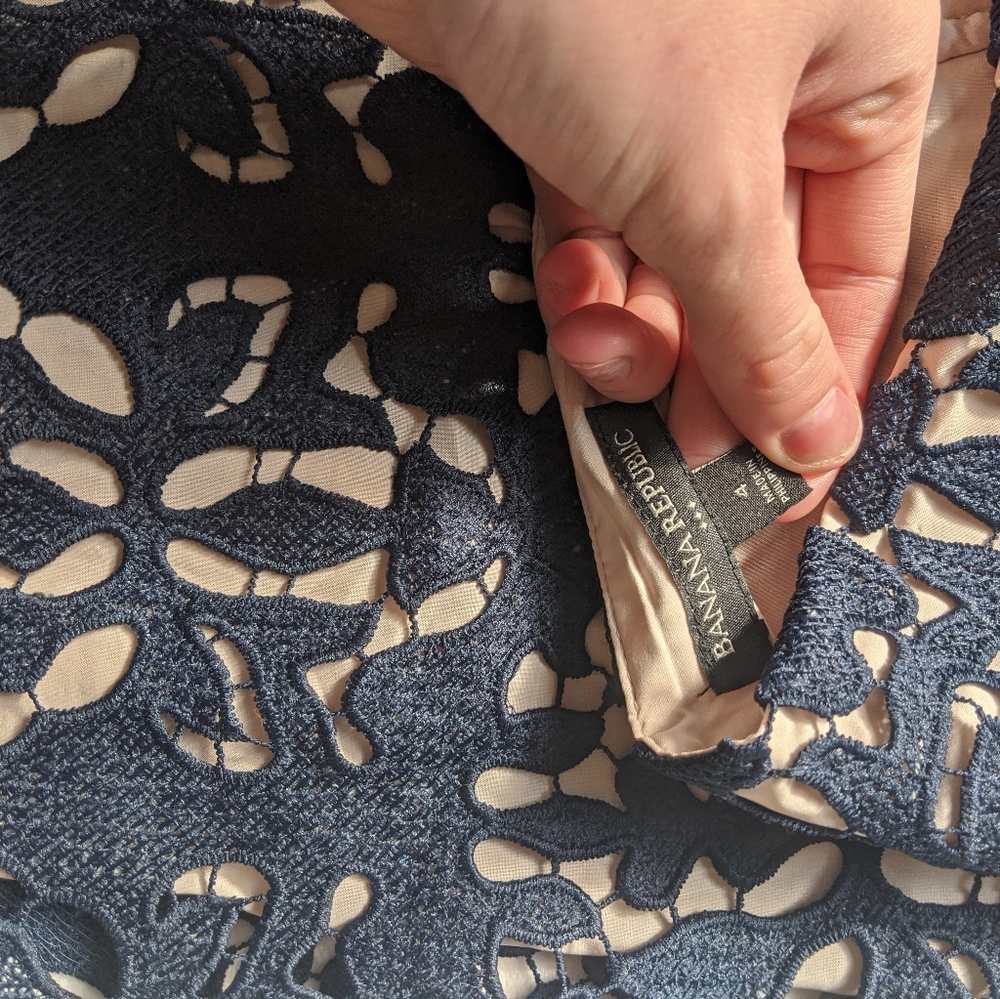 banana republic navy lace skirt